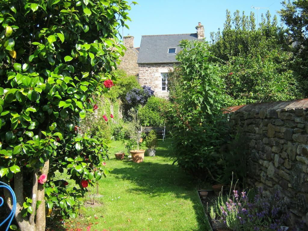 Chambres Hotes Saint Yves Pontrieux Exterior photo