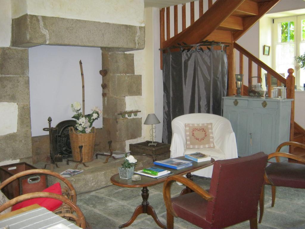 Chambres Hotes Saint Yves Pontrieux Exterior photo